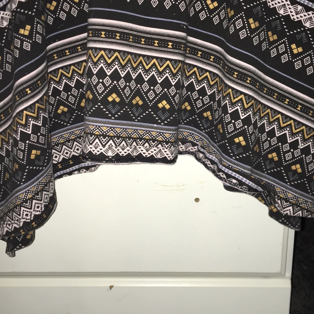 Cute Patterned Dress! - Picture 3 of 3